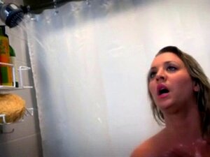 Kaley Cuoco Foto porno e video di sesso in alta qualità su ...