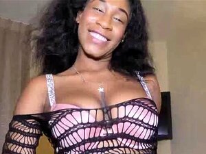 French Ebony Slim - Porno @ RueNu.com