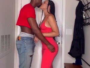 Igly - Porno @ RueNu.com