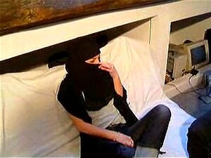 Muslim Kyrah - Porno @ RueNu.com