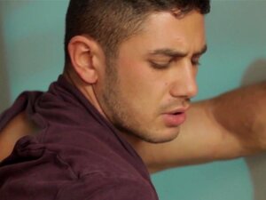 Dato Foland