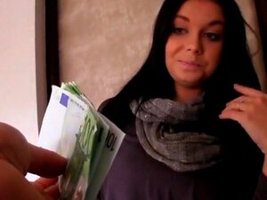 Amateur Euro slut Vikky banged for money
