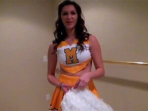 Holly Michaels Pov - Porno @ RueNu.com