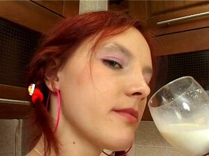 Rousse Jeune Blanche - Porno @ RueNu.com