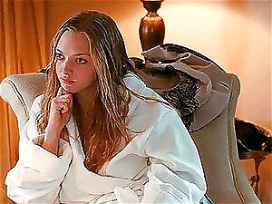 Amanda Seyfried Nu - Porno @ RueNu.com