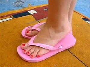 Flip Flops porno y videos de sexo en alta calidad en ElMundoPorno.com
