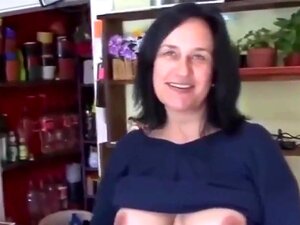 Vendedora De Flores porno y videos de sexo en alta calidad en ...