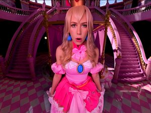 Annabelle Peaches - Porno @ RueNu.com
