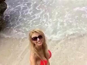 Palermitana porno e video di sesso in alta qualità su AmorePorno.com