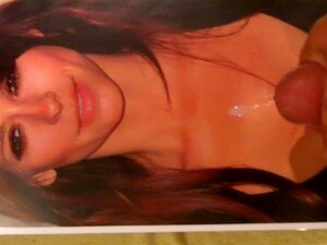 Jennifer Love Hewitt - Porno @ RueNu.com