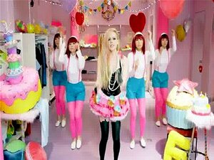 Самокат Hello Kitty - Porno @ RueNu.com