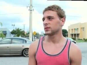 Przypadkowy Gej Seks Amator - Filmy Porno @ PornoKrol.com